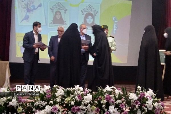 تجلیل ازمدیران و معلمان در شهرری