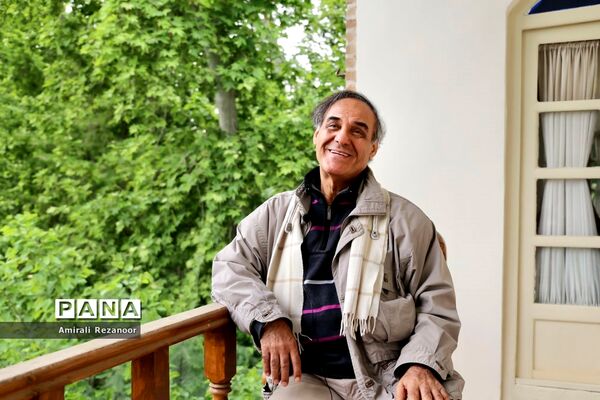 داوری آثار معلمان هنرمند