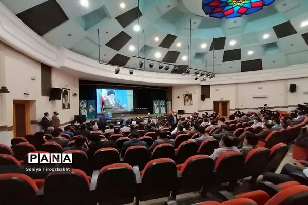 همایش تجلیل از معلمان نمونه استان بوشهر