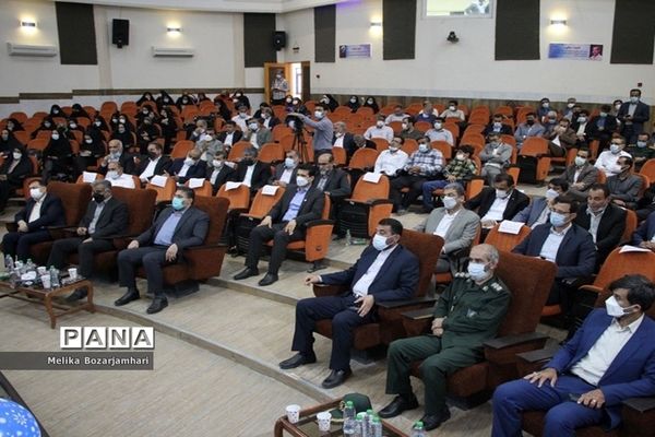 همایش تجلیل از معلمان نمونه استان بوشهر