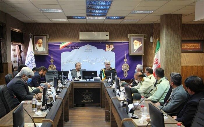 معلمان، تضمین کننده آینده جامعه هستند