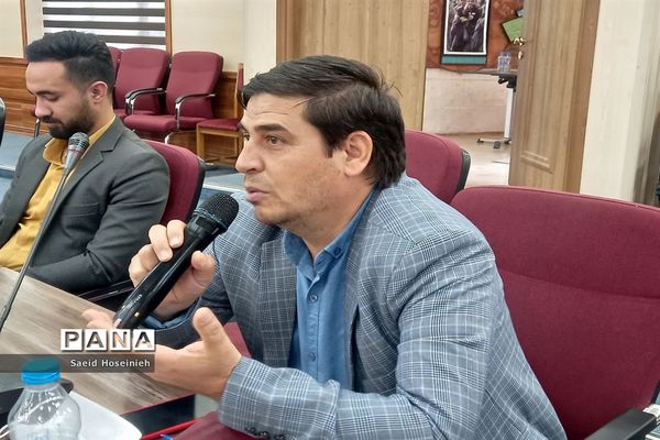 جلسه کارگروه پرورشی استان قم-1