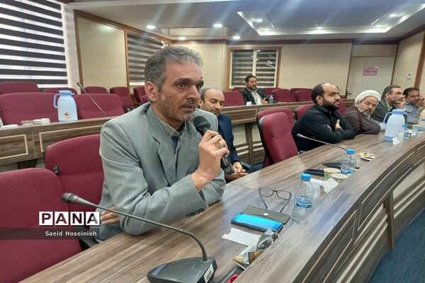 جلسه کارگروه پرورشی استان قم-1