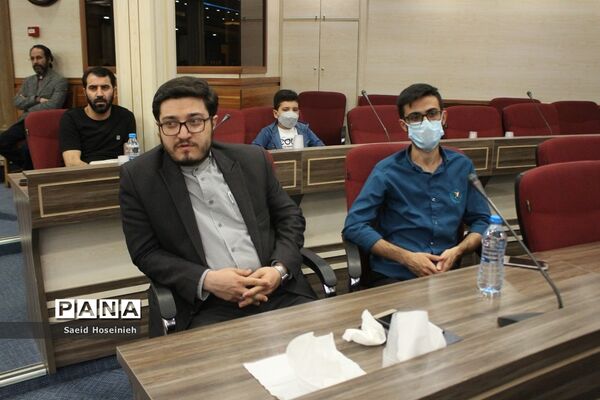 آیین تجلیل از فرهنگیان برگزیده جلوه‌های ویژه معلمی استان قم