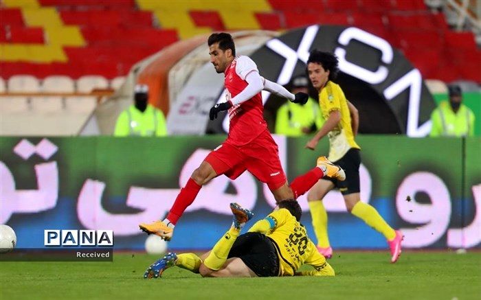 سیرجان بازهم گزینه میزبانی دیدار پرسپولیس و سپاهان شد