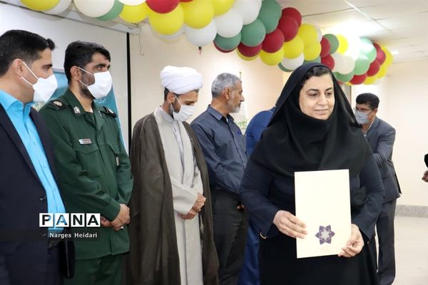 آیین گرامیداشت مقام شامخ معلم در امیدیه