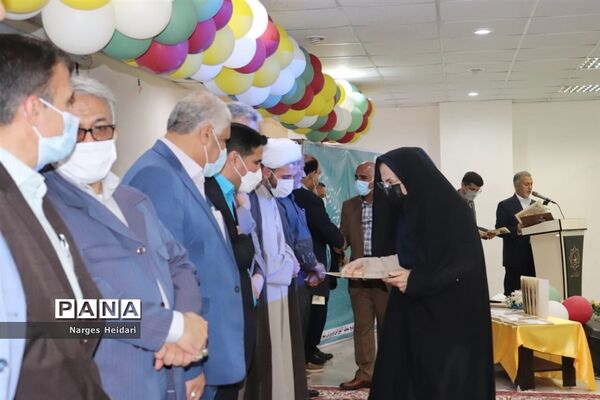 آیین گرامیداشت مقام شامخ معلم در امیدیه