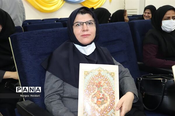 آیین گرامیداشت مقام شامخ معلم در امیدیه