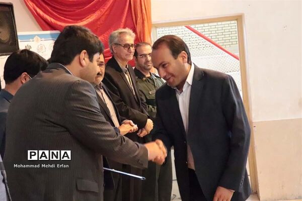 برگزاری جشن سپاس معلم در آباده