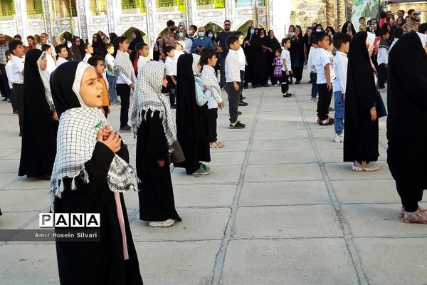 اجرای سرود  ۸۰۰ نفری «سلام فرمانده» در جهرم