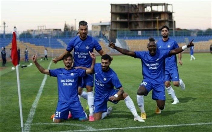 جلسه باشگاه گل‌گهر با کمیته استیناف پشت درهای بسته