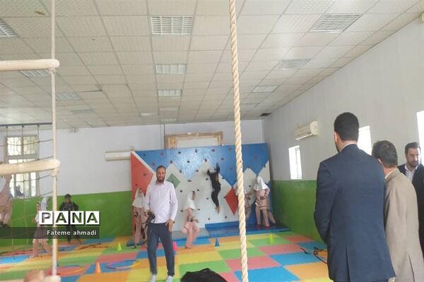 بازارچه موقت دست‌سازه‌های اولیای کارآفرین در پاکدشت