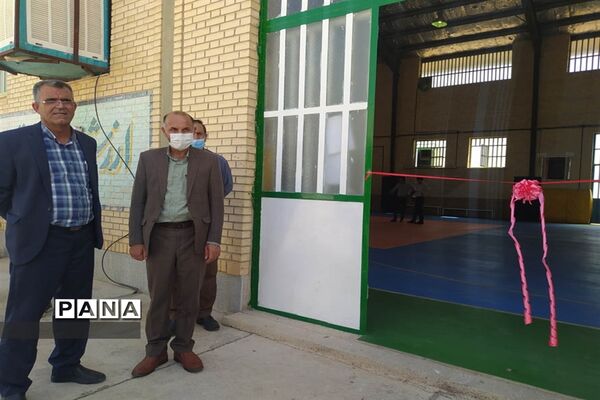 آیین افتتاح پروژه‌های ورزشی طرح شهید سردار سلیمانی شهرستان داراب