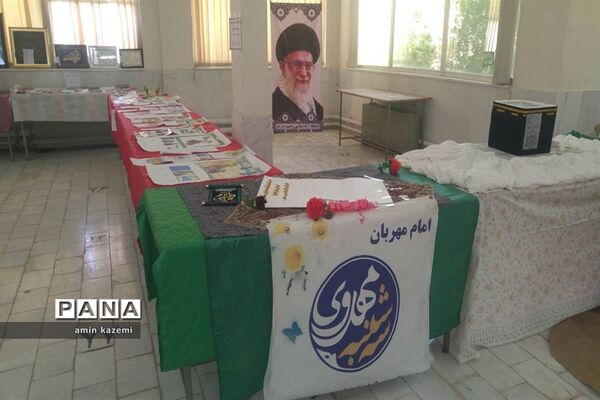 برپایی نمایشگاه دست‌سازه‌های مدارس تمدن‌سازان در داراب