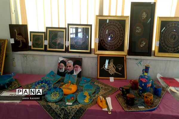 برپایی نمایشگاه دست‌سازه‌های مدارس تمدن‌سازان در داراب