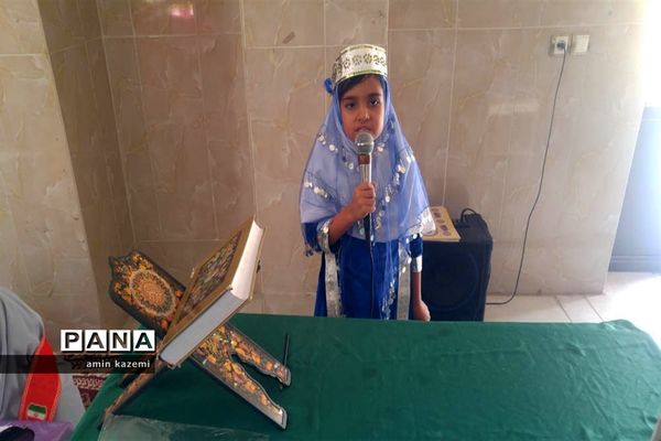 برپایی نمایشگاه هفته سلامت در دبستان مصلح داراب