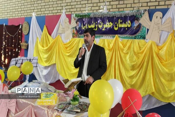 جشن تکلیف در آموزشگاه حضرت زینب(س) حمیدیه