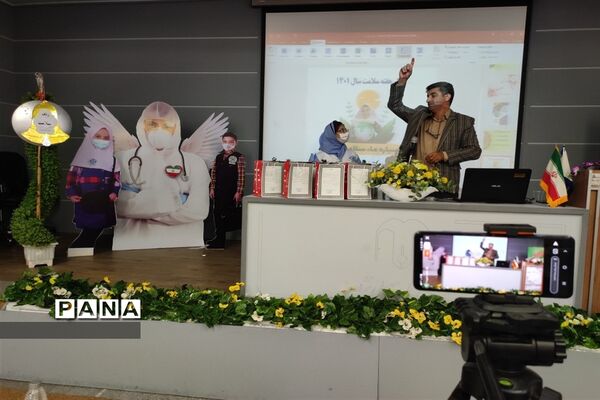 آیین استانی نواختن زنگ سلامت در ناحیه 6 مشهد