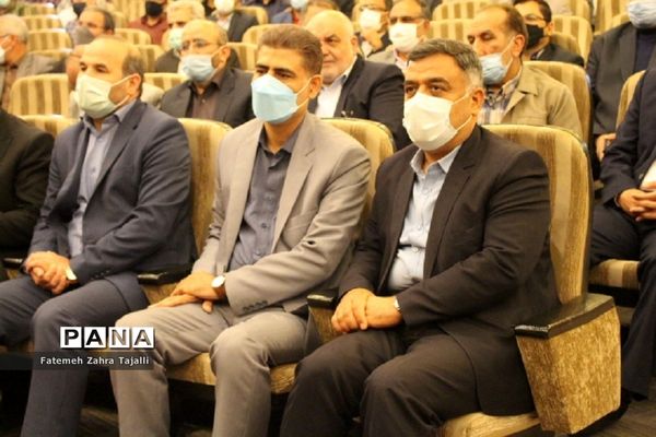 آیین تکریم و معارفه مدیرکل آموزش و پرورش استان سمنان