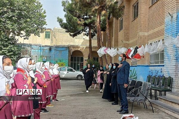 گرامیداشت هفته سلامت در دبستان دخترانه پروین اعتصامی در شهرستان قدس
