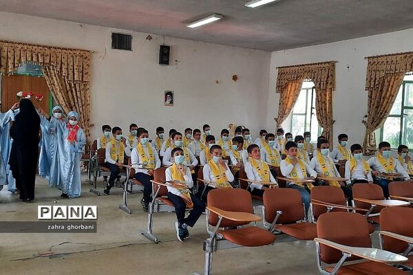 برگزاری مراسم سازمان دانش‌آموزی و تقدیر از مربیان در شهرستان دماوند