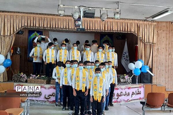 برگزاری مراسم سازمان دانش‌آموزی و تقدیر از مربیان در شهرستان دماوند
