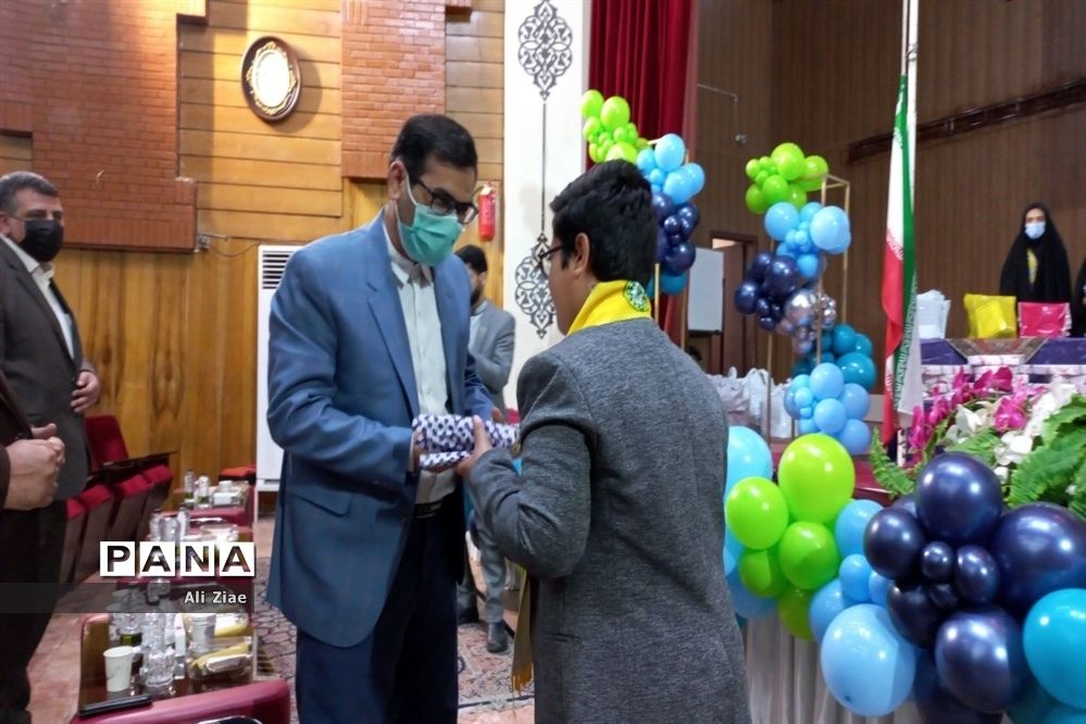 مراسم سالروز تاسیس سازمان دانش‌آموزی در ناحیه ۲ مشهد مقدس