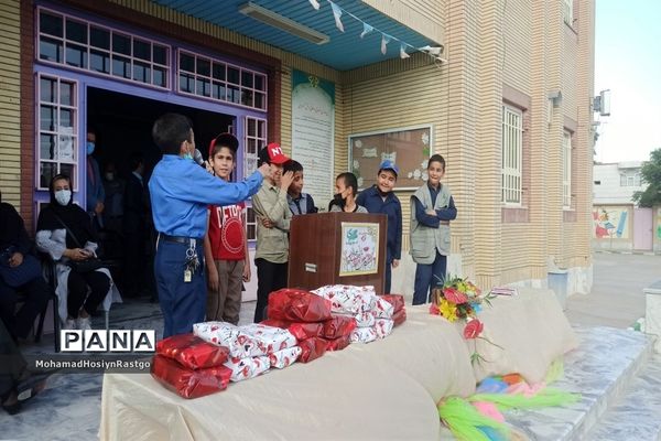 مراسم تقدیراز معلمان مدرسه شهید باهنر کاشمر