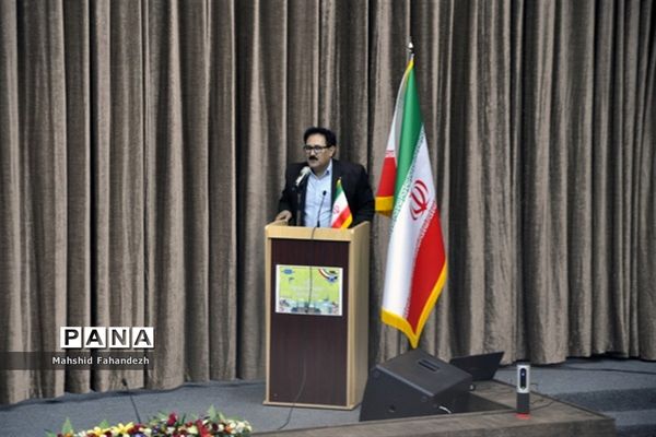 آیین معرفی طرح استانی گلستان‌خوانی در شیراز