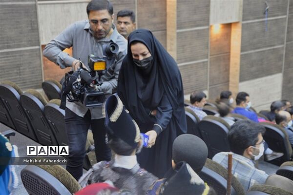 آیین معرفی طرح استانی گلستان‌خوانی در شیراز