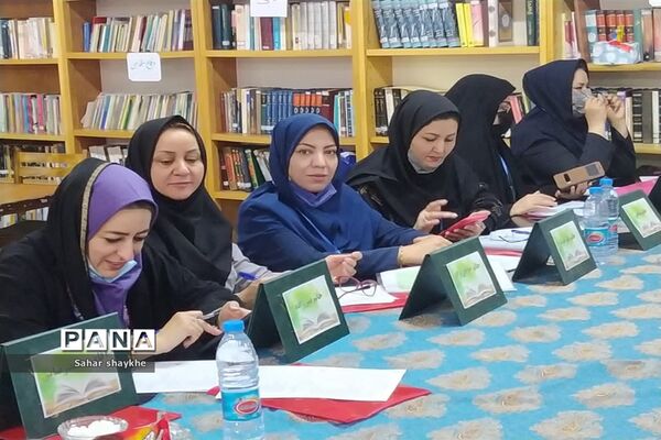 برگزاری جشنواره همیار معلم در ملارد