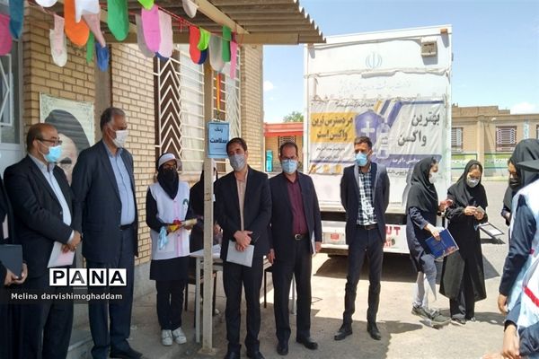 طنین زنگ‌ سلامت و تجلیل از سفیران سلامت