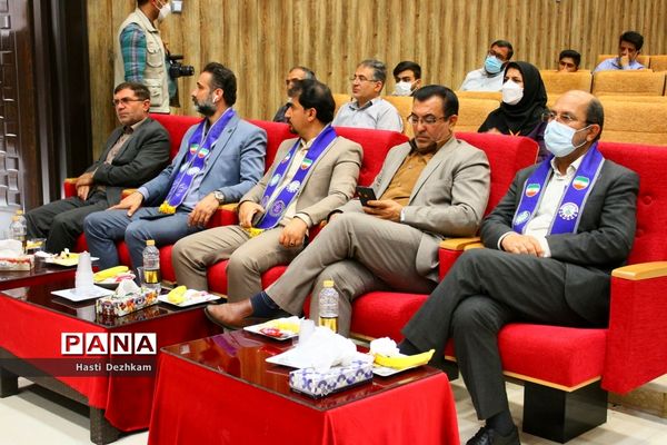 برگزاری مرحله نهایی دومین دوره مسابقات مناظره دانش‌آموزی پسران استان فارس