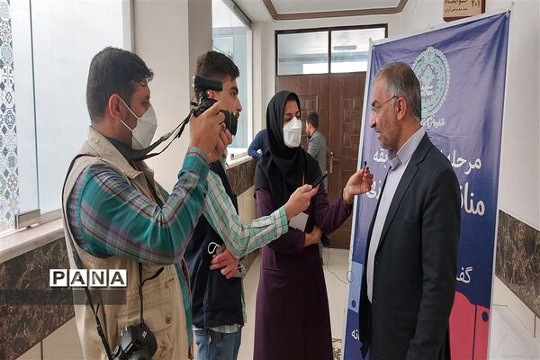 برگزاری مرحله نهایی دومین دوره مسابقات مناظره دانش‌آموزی دختران استان فارس