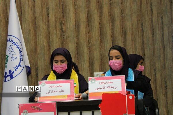 برگزاری مرحله نهایی دومین دوره مسابقات مناظره دانش‌آموزی دختران استان فارس