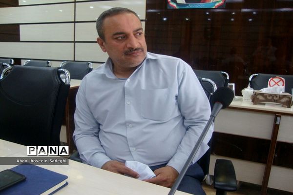 نشست هم‌اندیشی مدیران مدارس بوشهر