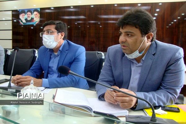 نشست هم‌اندیشی مدیران مدارس بوشهر