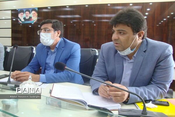 نشست هم‌اندیشی مدیران مدارس بوشهر