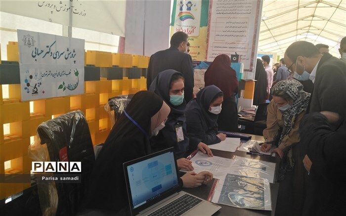 حضور دانش‌آموزان برگزیده دکتر حسابی در رویداد دانش‌آموزی سیکاپ