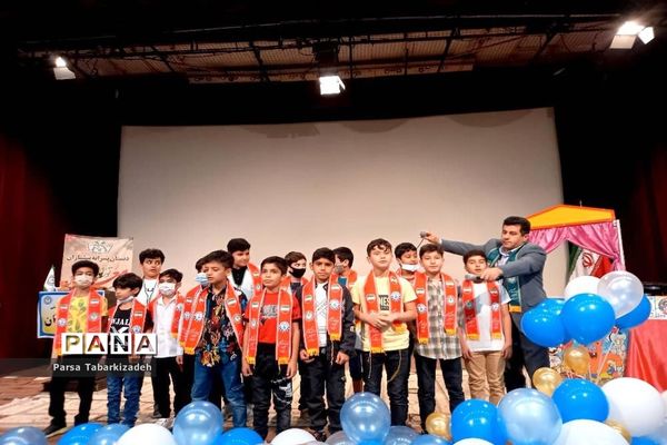 جشن سالروز تاسیس سازمان دانش‌آموزی در بوشهر