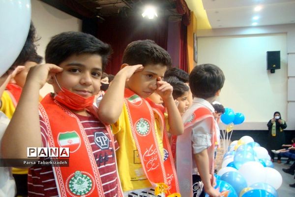 جشن سالروز تاسیس سازمان دانش‌آموزی در بوشهر