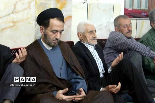 یادواره شهدای روستای تیله نو شهرستان گلوگاه