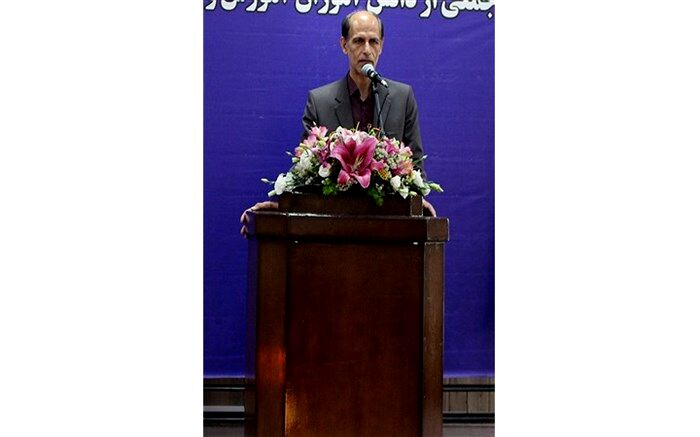 هیچ گروهی مستحق‌تر از دانش‌آموزان برای بنیان نهادن تمدن نوین اسلامی نیست