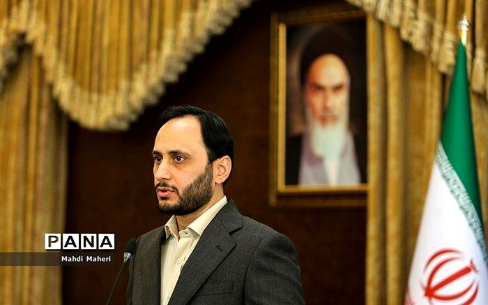 دولت به تامین کاغذ نگاه ویژه‌ای دارد
