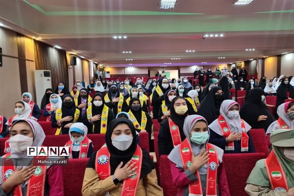 جشن سالروز تاسیس سازمان دانش‌آموزی در منطقه ۱۳ تهران