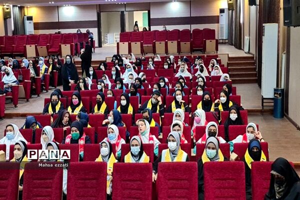 جشن سالروز تاسیس سازمان دانش‌آموزی در منطقه ۱۳ تهران