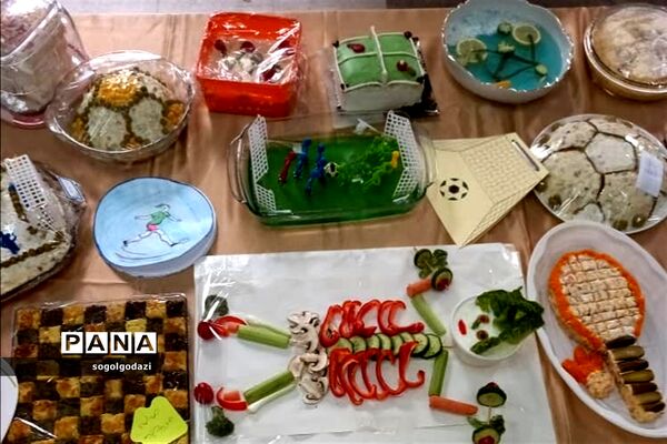 جشنواره غذاهای ورزشی دبیرستان آرمیتا مصلی‌نژاد ناحیه‌ دو شهرری