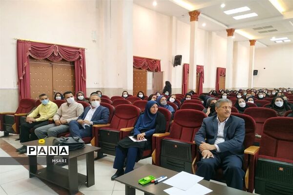 برگزاری کارگاه مدیریت کلاس در شهرستان شاهین‌شهر