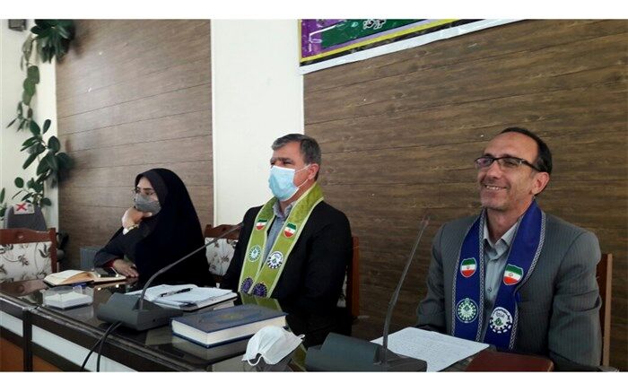 برگزاری ویژه برنامه گرامیداشت سالروز تاسیس سازمان دانش‌آموزی در اردبیل