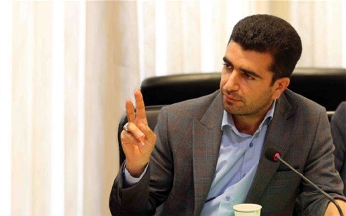 معلمی که برای نجات کودکان در گودال آب غرق می‌شود